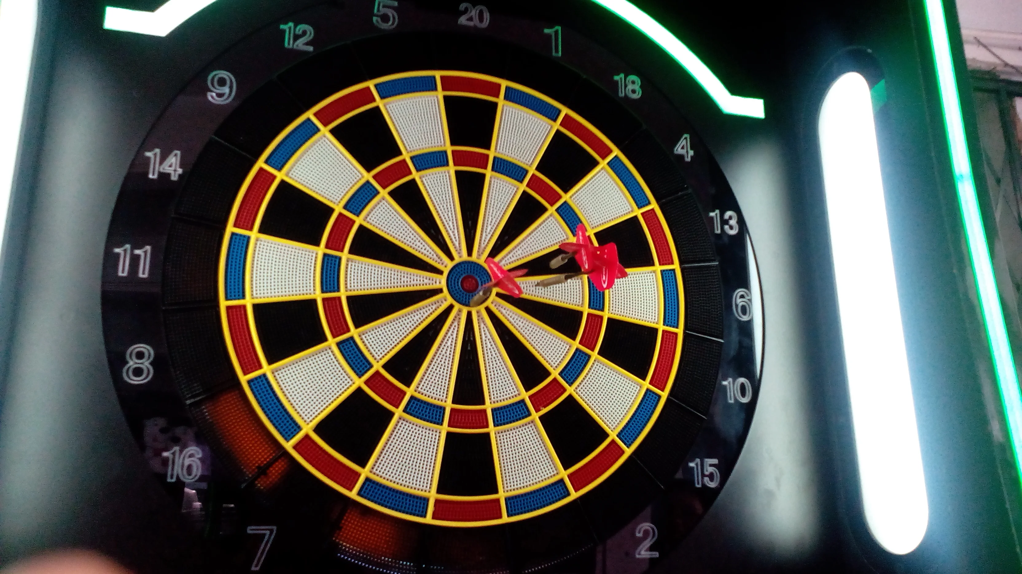 Good News!! Soft Tip Darts machine /Entertainment Online Dart Machine