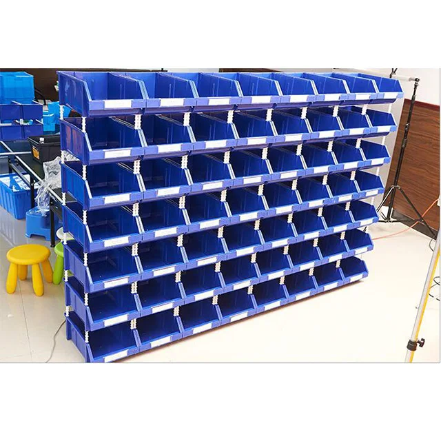 Пластиковые штабелируемые ящики-корзины, используемые в полках longspan