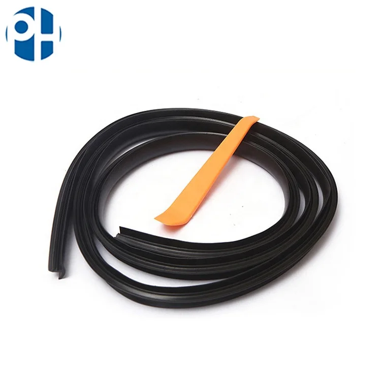 Black Rubber 1.6m Car Windshield Dashboard Sealing Strip with  Soundproof Anti-dus
