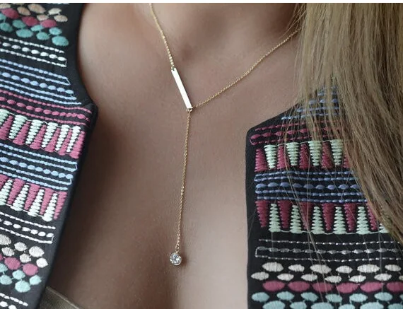 Fashion aesthetic simple copper chain crystal necklace clavicle chain