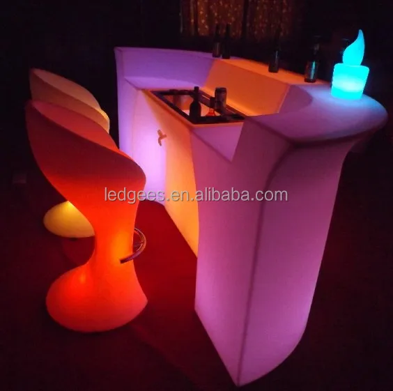 Glowing waterproof modern led furniture PE plastic table led bar counter