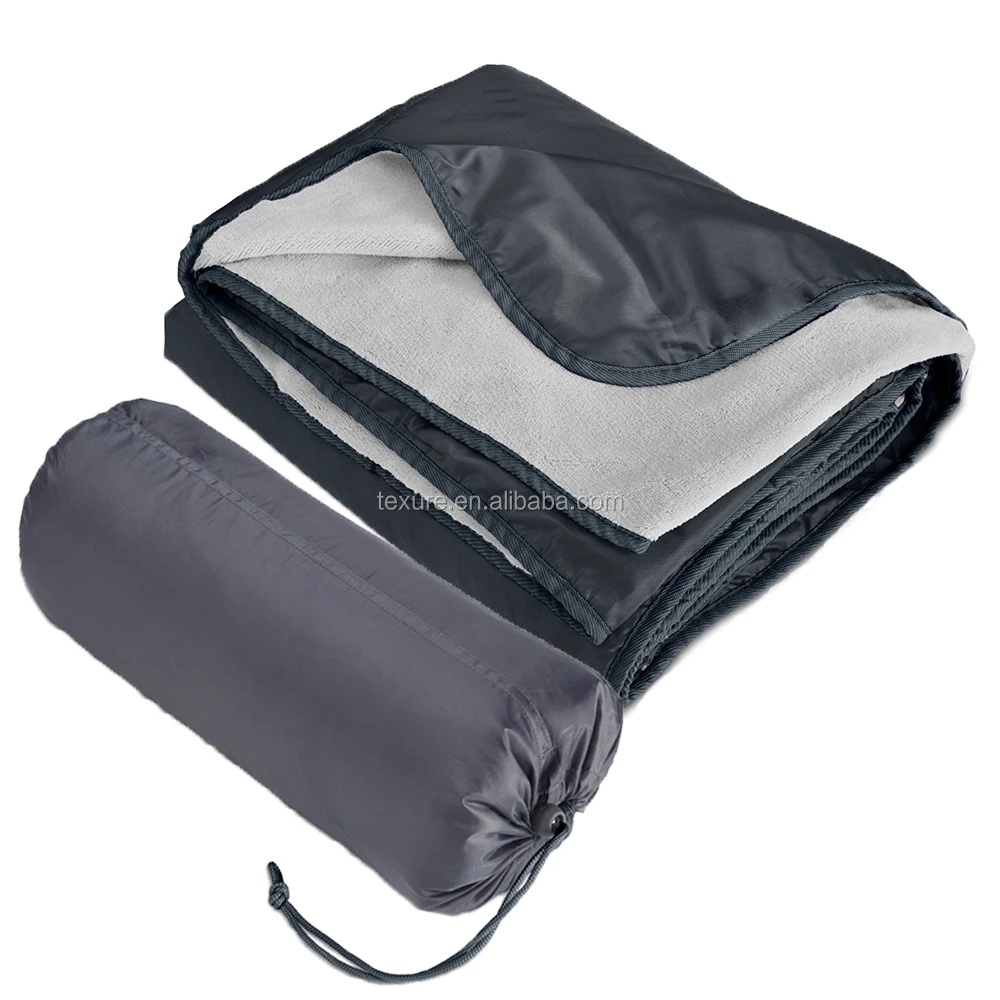 Foldable Outdoor Blanket Waterproof Picnic Rug Beach Camping Mat with Sack