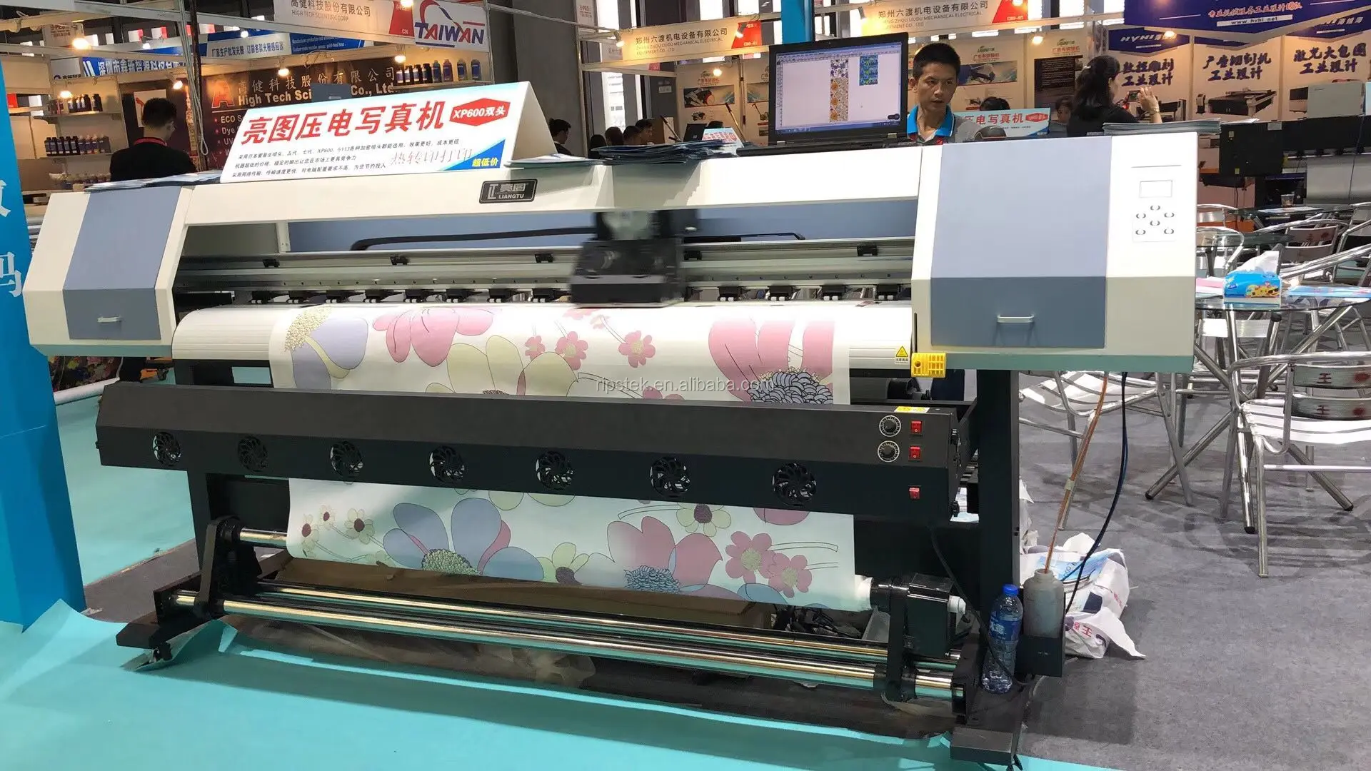 DX11/DX10 / XP600 1.6m/ 1.8meter double print head eco solvent printer/ large format plotter/ piezo electric XP600 Printer