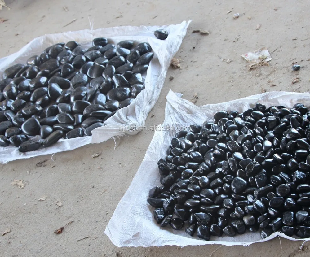 
Black polished river rocks for gardening 