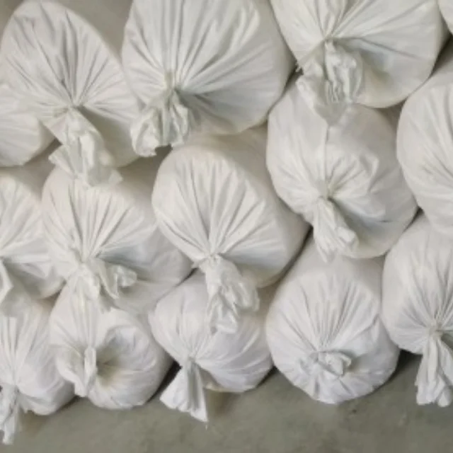 Шарики из 100-процентного полиэстера диаметром 3-5 мм, заполняющие подушку и игрушку