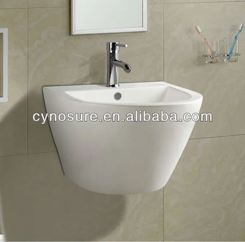 China High Quality Piss WC Toilet Floor Mounted Ceramic Bathroom Toilet Water Closet One Piece Commode Toilet WC