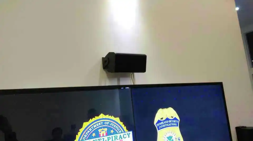 column speaker active