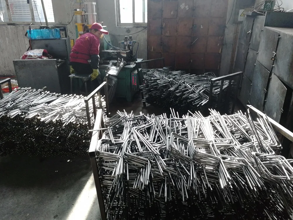 Heavy Duty Trailer Tongue Jack With Dual Swivel Wheel