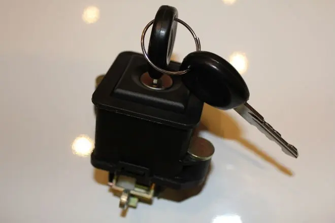 
357 827 571E Truck lock car Ignition lock cylinder with Keys Auto ignition starter switch for VW Passat/Santana 88-93 