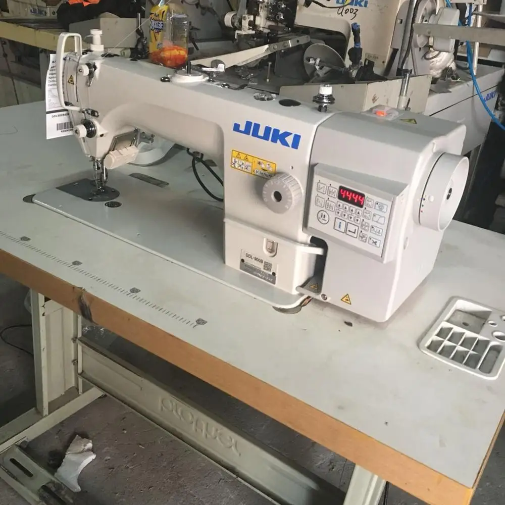 New Juki900B direct drive industrial lockstitch sewing machine