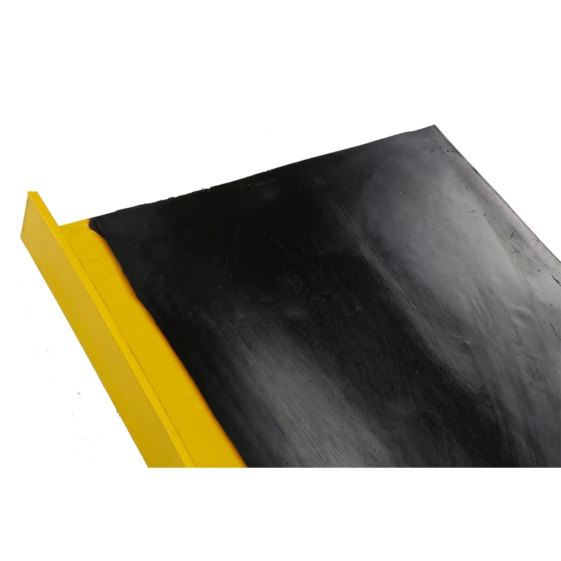 Environmental Protection Customized Replacement Stair Treads Nose ,No Slip Yellow Non Slip Stair Nosing Outdoor