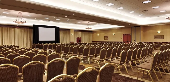 wholesale aluminum red & gold stackable banquet chair for sale