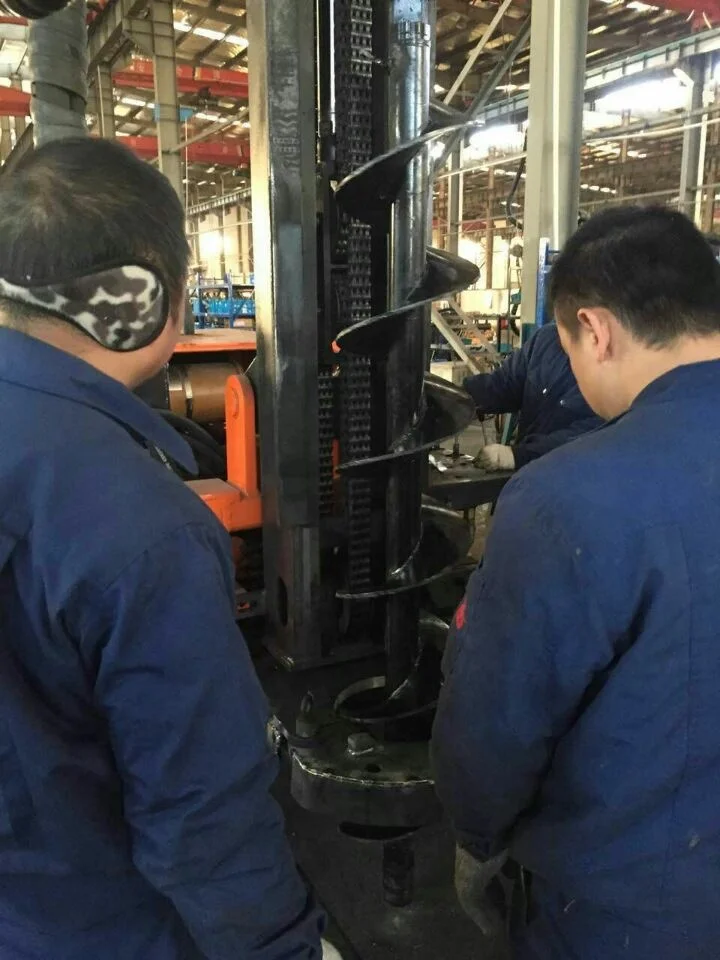 YCW180 crawler auger drill rig with auger pipe and three wing drill bit for soil