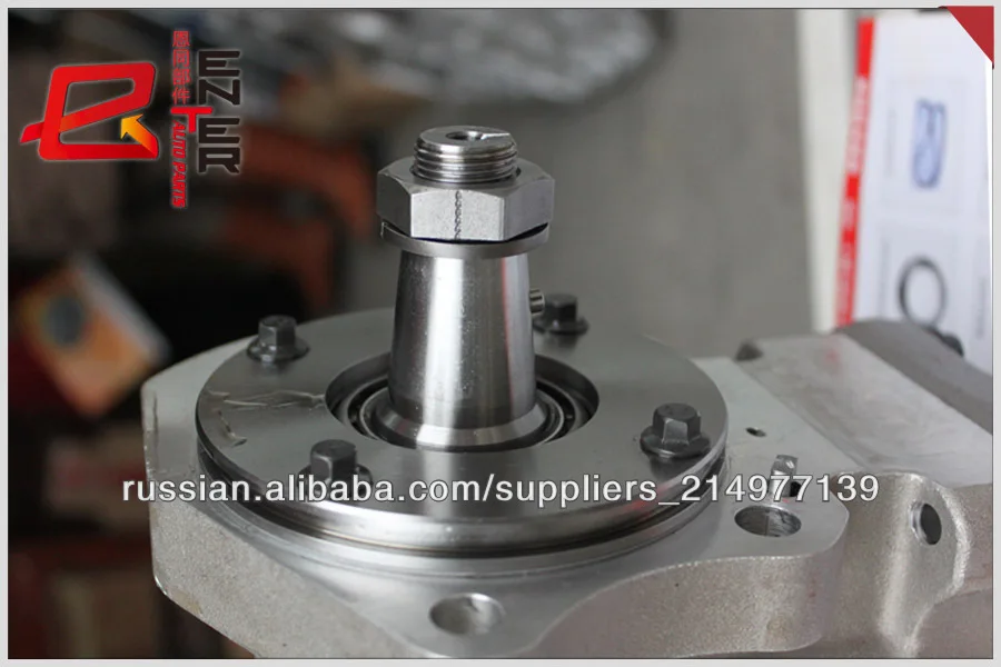 Genuine fuel injection pump Bosch 3973228