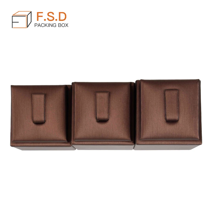 FSD luxury single pu leather ring display stand ring exhibitor