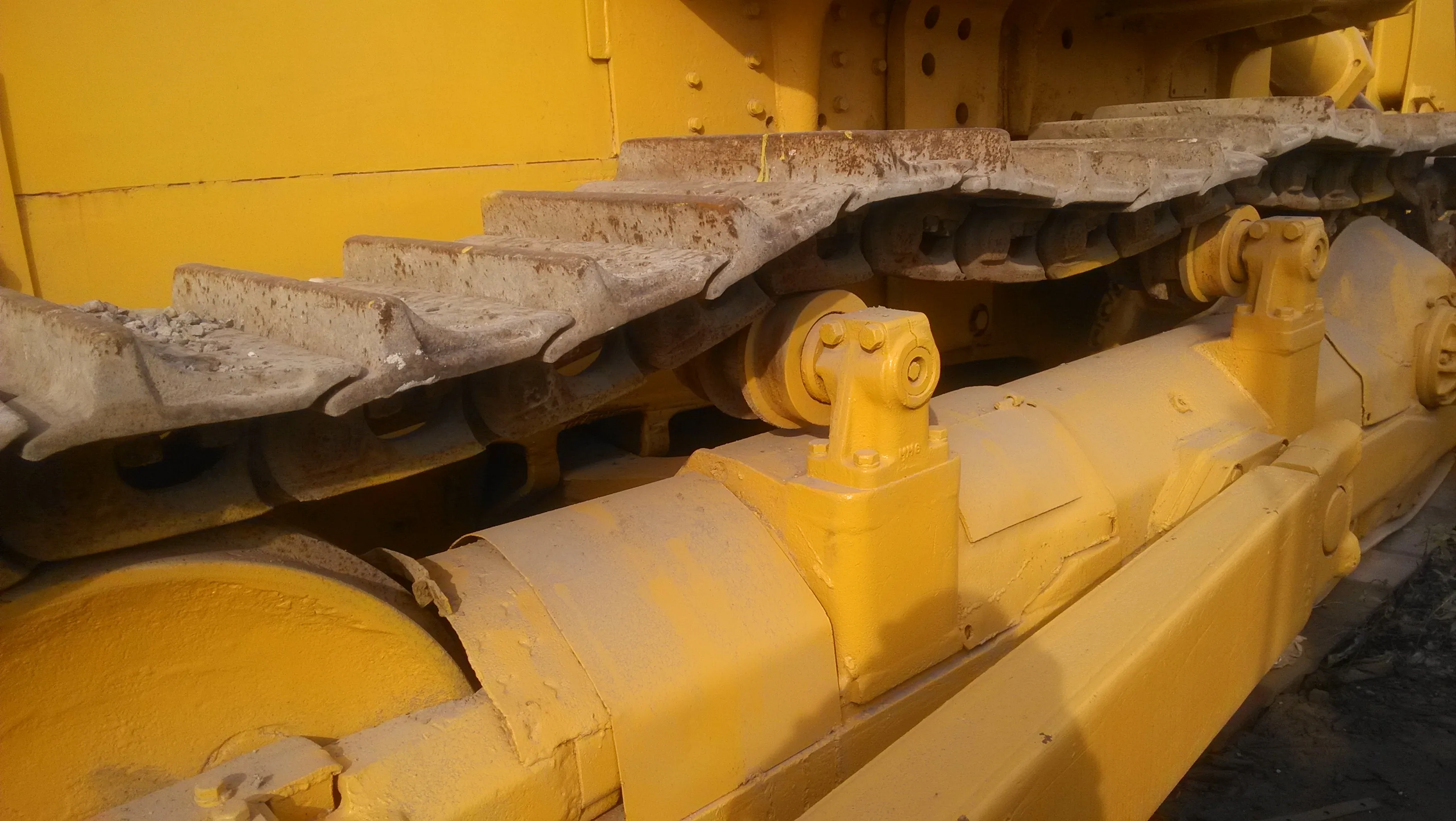used  good condition komatsu d155 bulldozer  for sale in low price