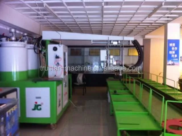 Full Automatic PU Shoe (Sole) machine For Crocs Slippers