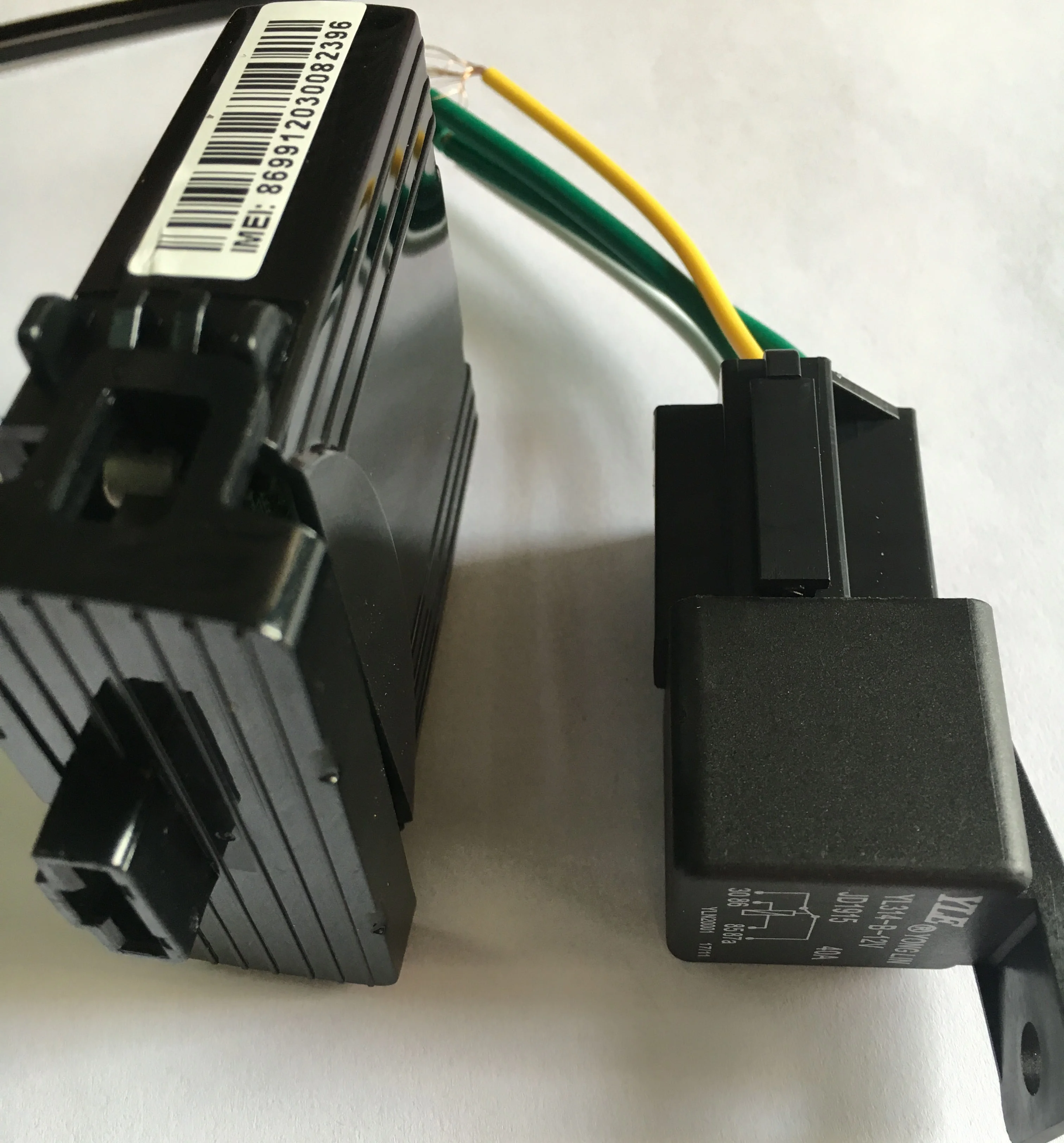  Устройство отслеживания GPS 4G G102 для транспортных