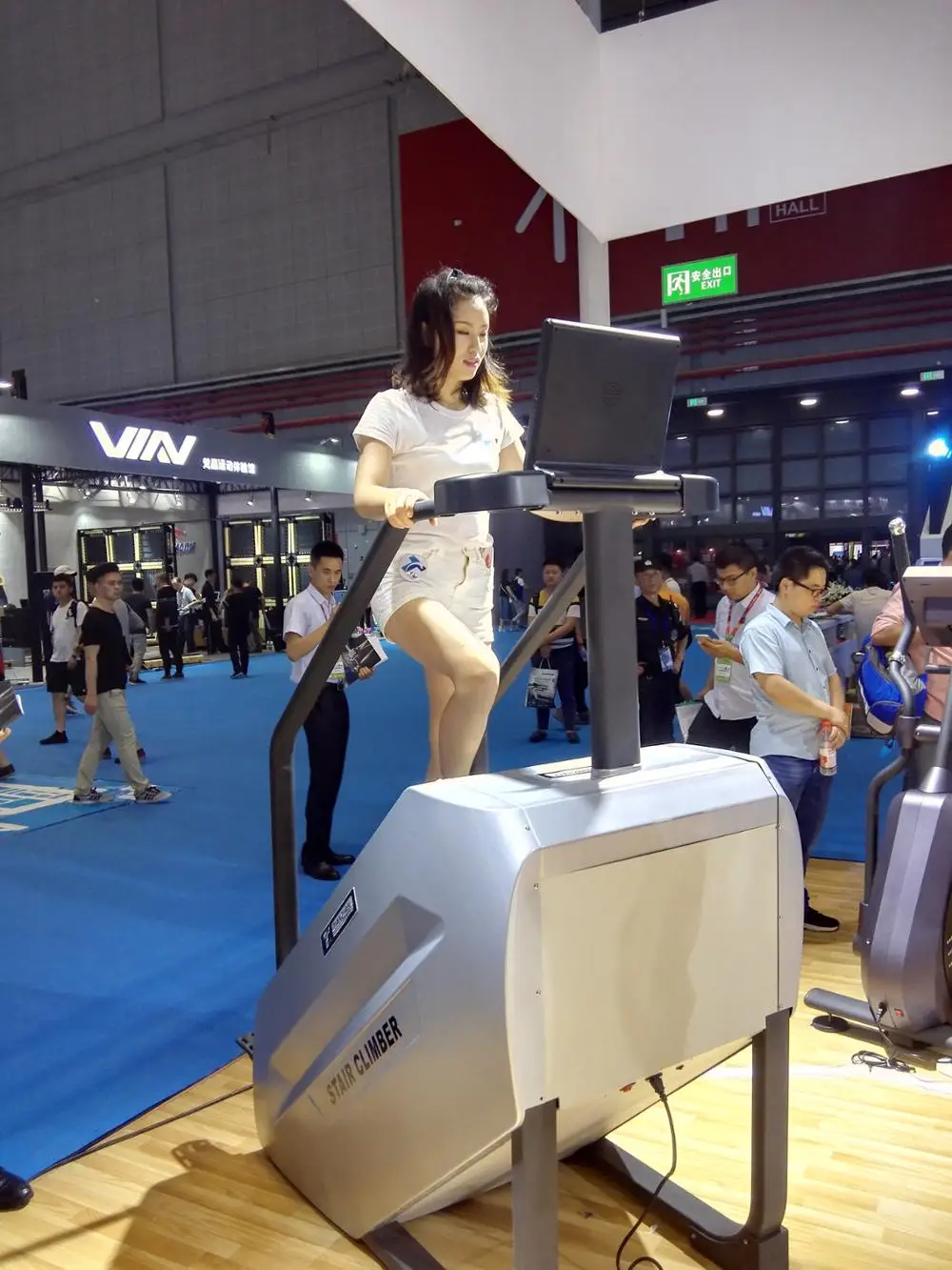 Оборудование для тренажерного зала для бодибилдинга, высококачественные тренажеры для кардио-тренировок, лестничный подъем, мастер лестницы