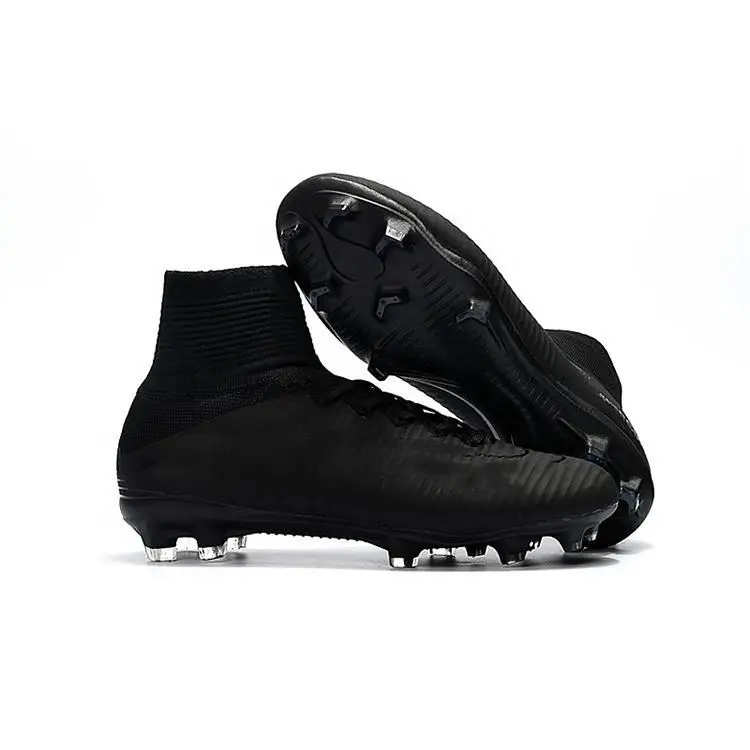 Wholesale Outdoor Sport Shoes Soccer Boots Design Mens Shoes Football