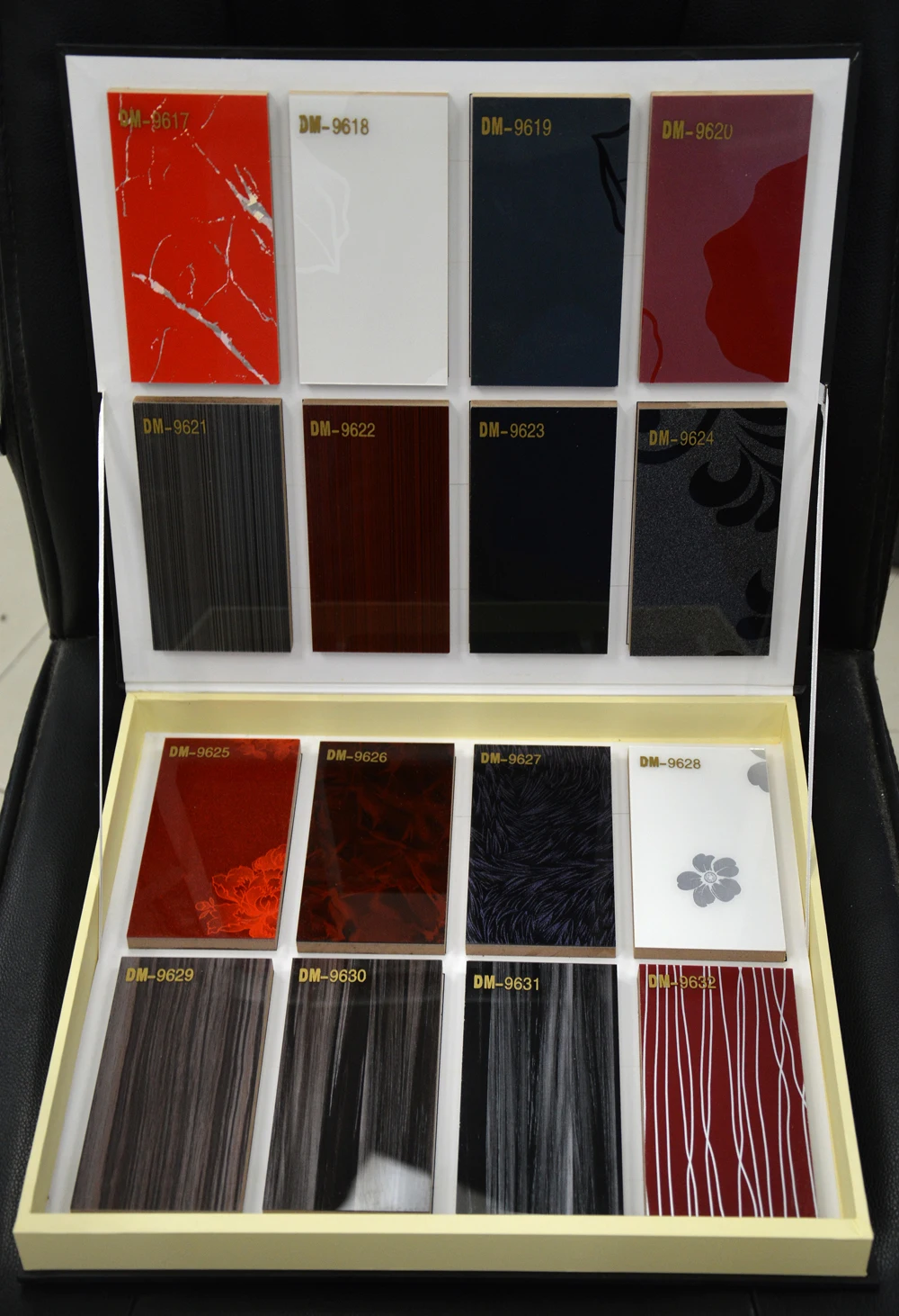 LCA -4 H anti-scratch acrylic sheet on mdf for cabinet