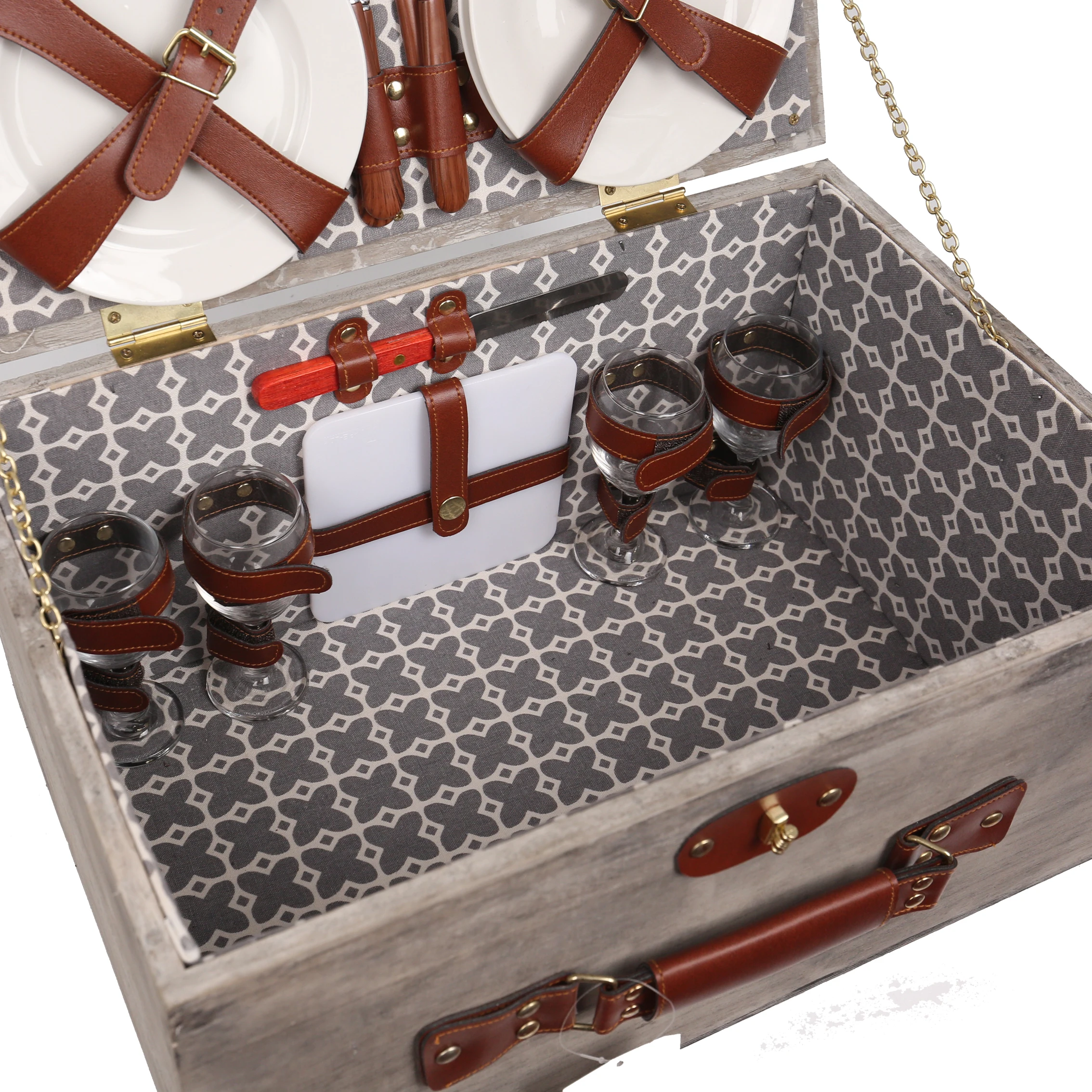 Custom Wooden 4 Person Picnic Storage Baskets For Gifts With Tableware