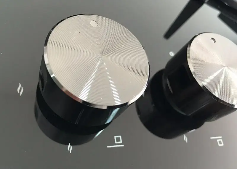 5 Burner Built-in Gas on Glass Hob 70cm with Wok Burner