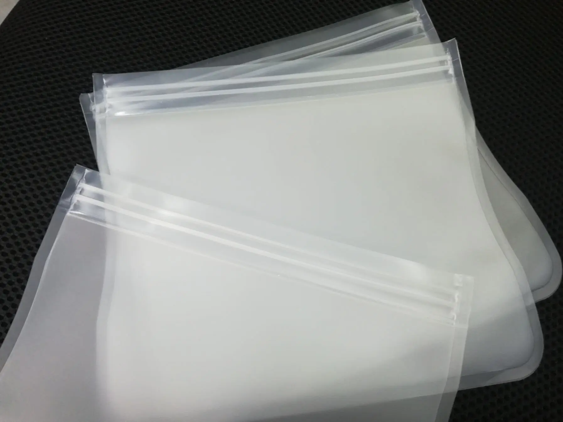 New ReZip Seal Reusable Storage Bag PEVA Food / Snack / Lunch Storage Bag