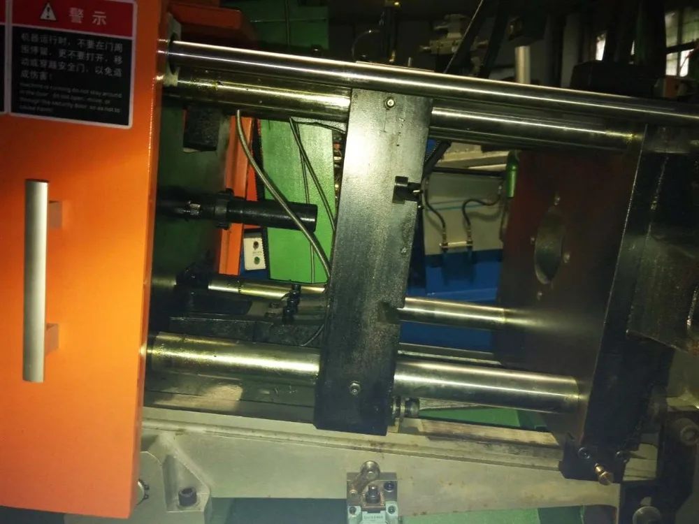 
full automatic metal medal making machine for zinc die casting machine 