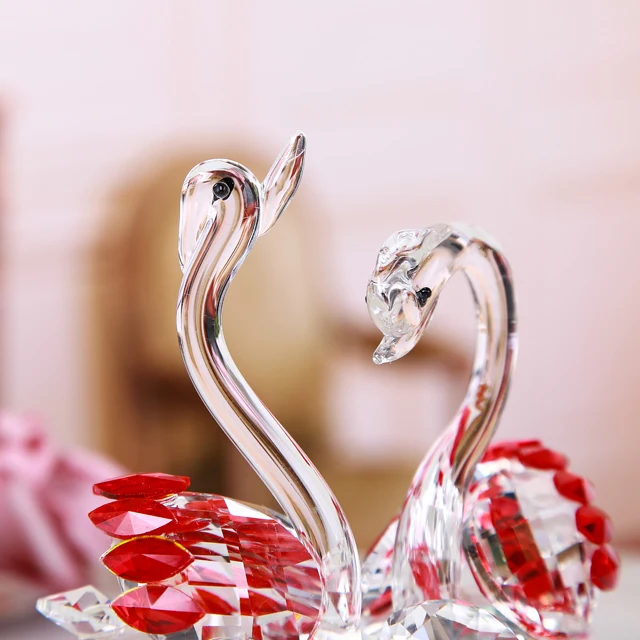 Beautiful Crystal Couple Swan Decoration for Wedding Anniversary Lovers Gift