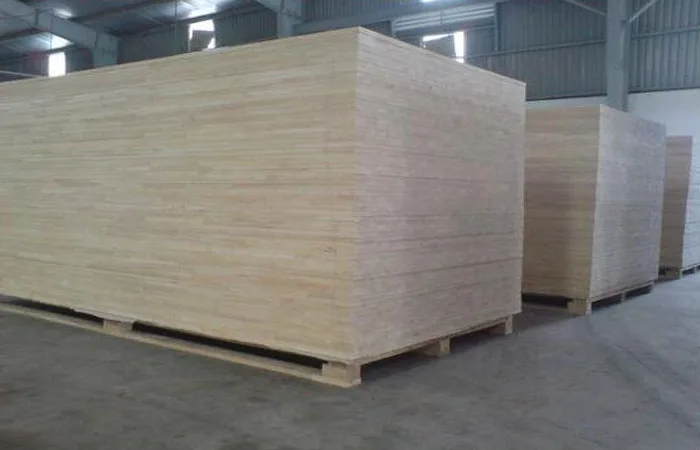 Cedar, spruce finger joint laminated board