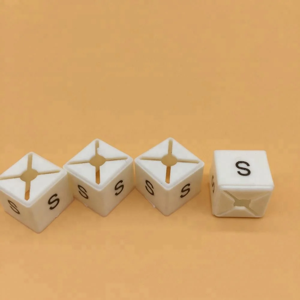 Plastic Size Markers for hangers pre-printed XXS 5XL square clothes hanger tags white size sizers disparity between sizes