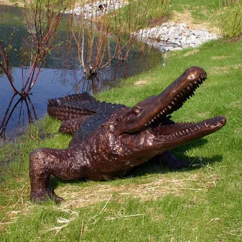 Outdoor Decor Bronze Crocodile Sculpture Bronze Alligator Statue