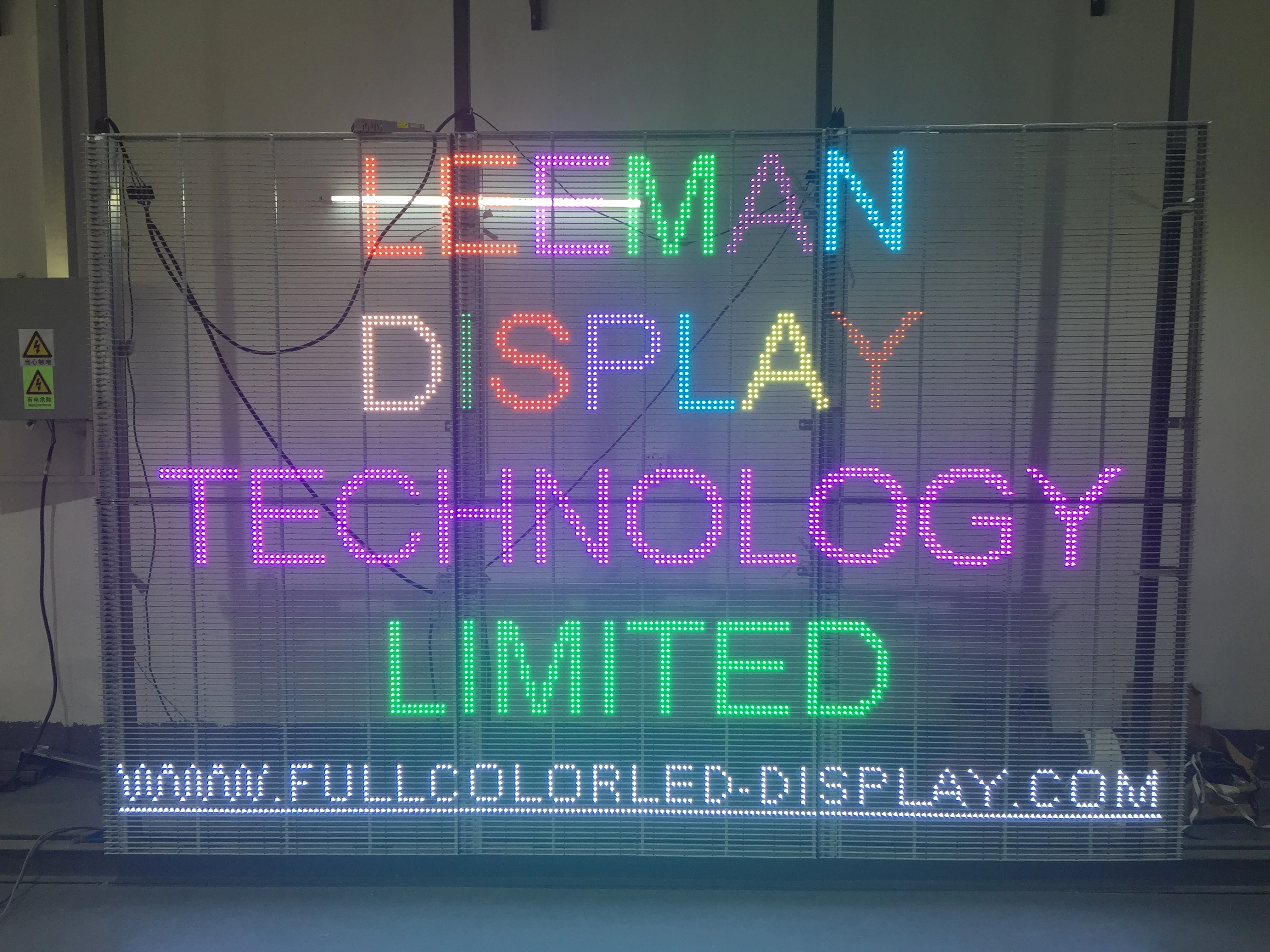 3D Transparent Oled Screen P5 P6 Indoor Glass Led Display Screen And Led Wall high quality rgb transparent oled screen P7.81