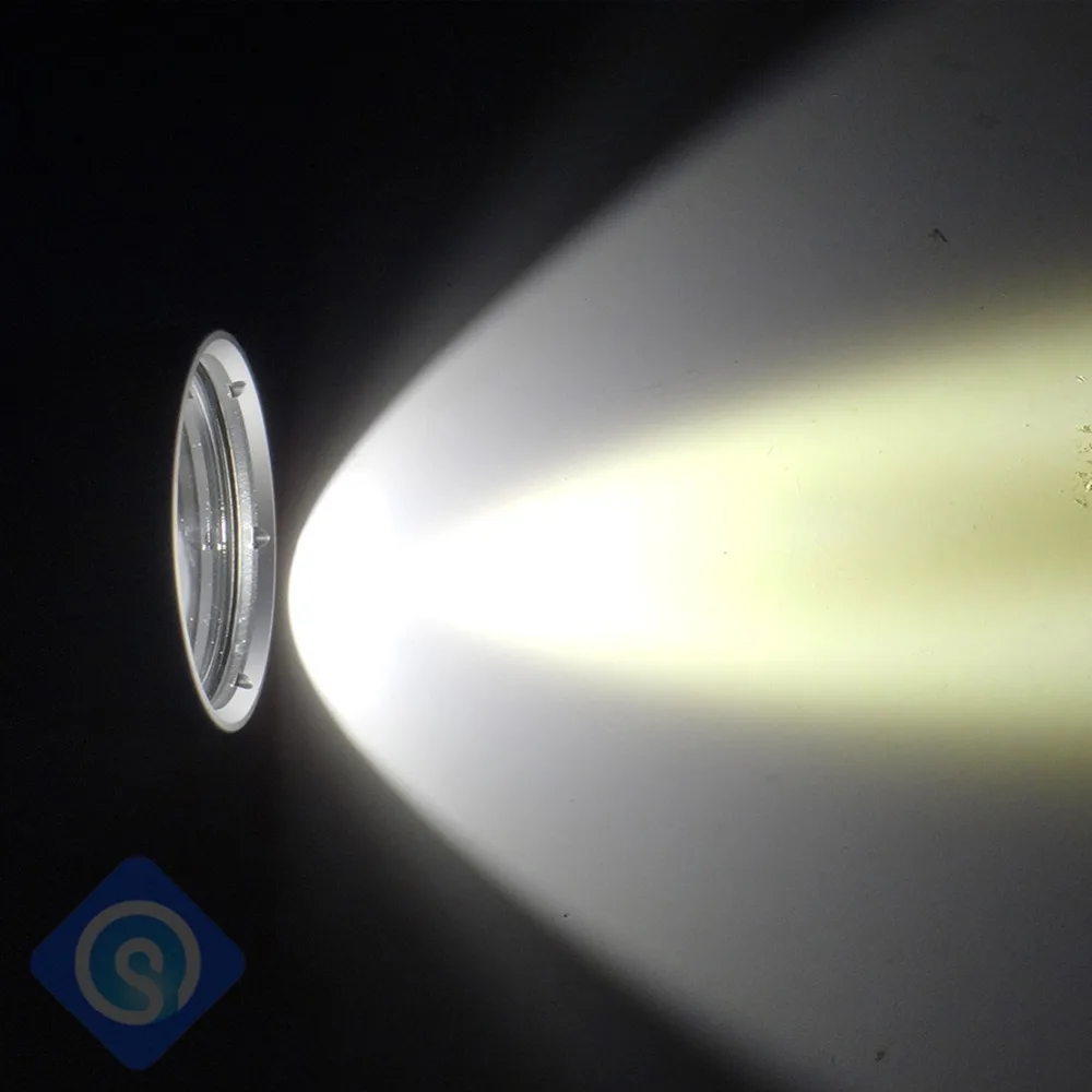 Severe Cold 1000m Long Range LED Flashlight XHP70 Diving Flashlight 8000 lumens 26650 LED Diving Flashlight