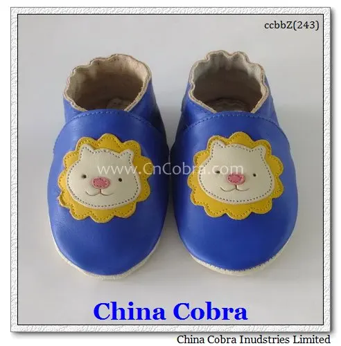 
2021 top quality well sold soft sole leather baby shoes soft leather slippers 