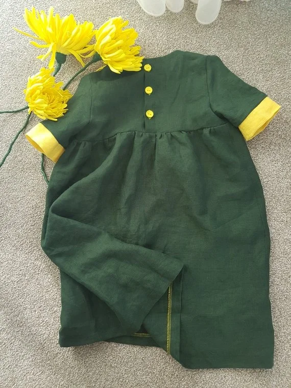 Пышное платье из хлопка и льна для маленьких девочек