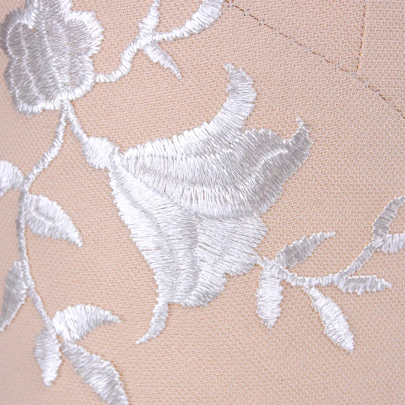 
Wholesale Pure White Cotton Guipure Bridal Wedding 3d Flower Lace Embroidered Fabric 