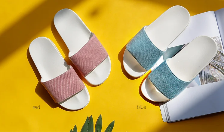 Stylish and beautiful bathroom slippers home EVA couples indoor slippers men and women