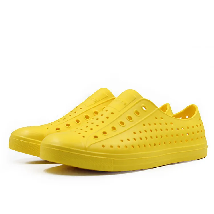 
Wholesale Customized Logo Lightweight EVA Sneakers Garden Clogs 