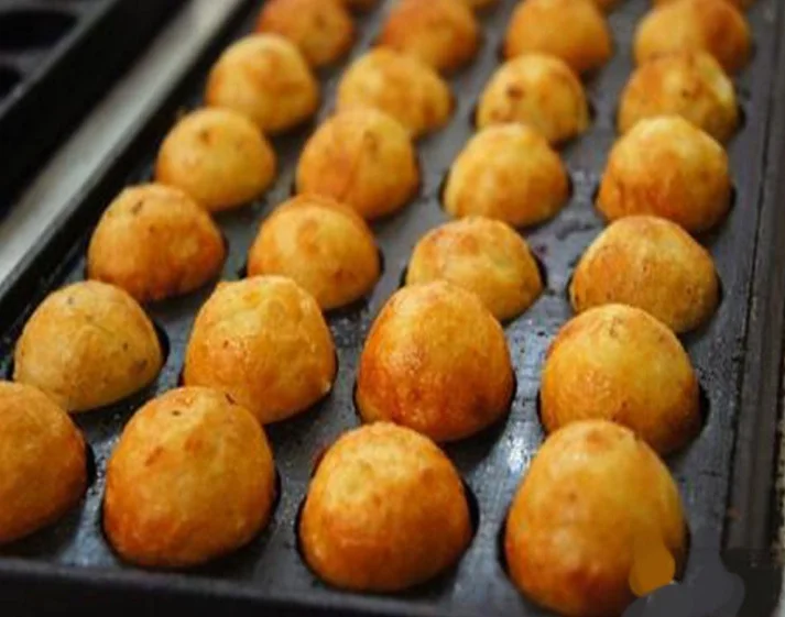 Automatic Fish Ball Meat Ball Making Machine / gas Octopus Ball Furnace / Outdoor Thailand Street Snack Machine