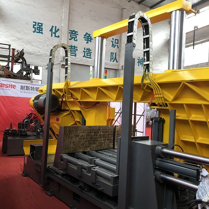 
High Quality Double cylinder Semi Automatic ODM Iron Metal Cutting Die Steel CE ISO Horizontal Band Sawing Machine NST130-80 