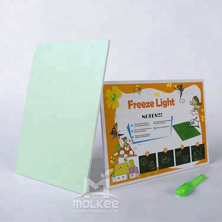 HOT amazon product magic phosphorescence flashing toys Photoluminescent drawing board for children at dark night