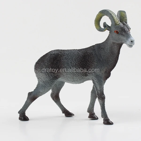 Factory Price 8 Design Models Customizable High Simulation Exquisite PVC Plastic Horned Animal Toys Sika Deer Figurines