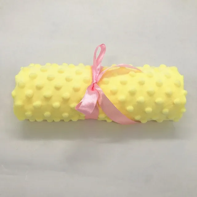 Горячая Распродажа в Польше супер мягкое пузырчатое вязаное одеяло minky dot fabric