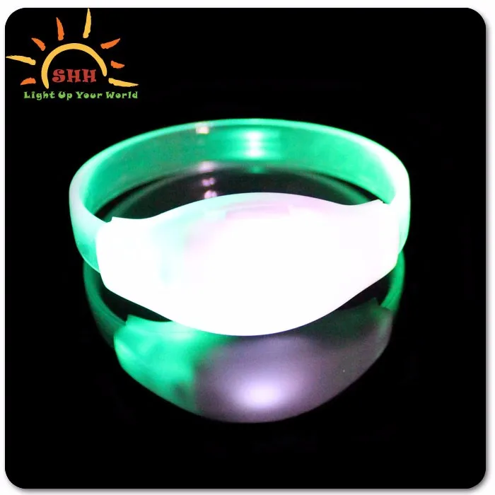 Hot Wholesale Flashing LED Glow Bracelet