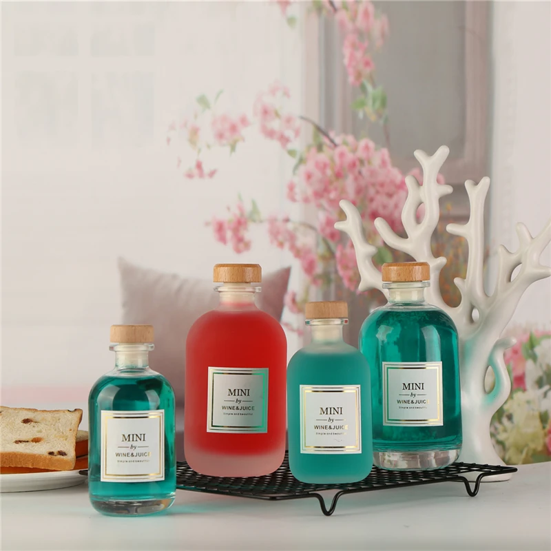 
Factory Hot Sales 500ml Round Clear Fruit Infuser Water Bottle With Straw E Juice Bottle 