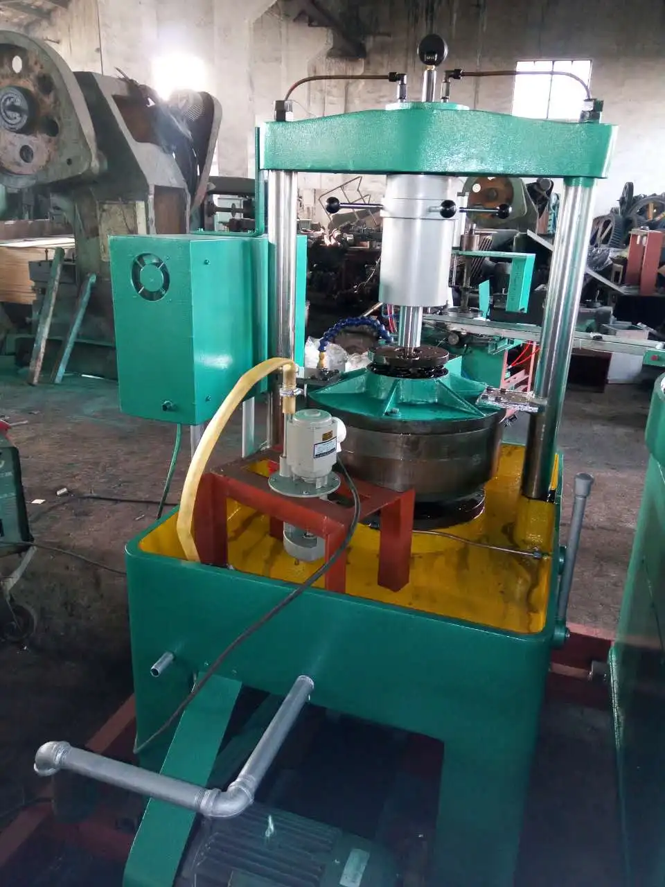 lapping and grinding for steel ball valve weld plastic ball used for roll-on bottles