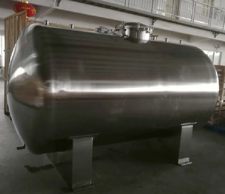 Stainless steel horizontal-type storage tank