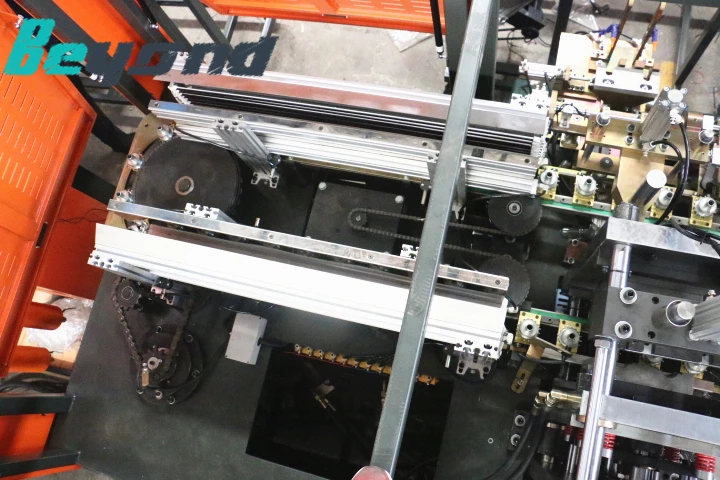 5 L PET bottle forming machine  automatic plastic bottle blower linear stretch 5L bottle blowing machine